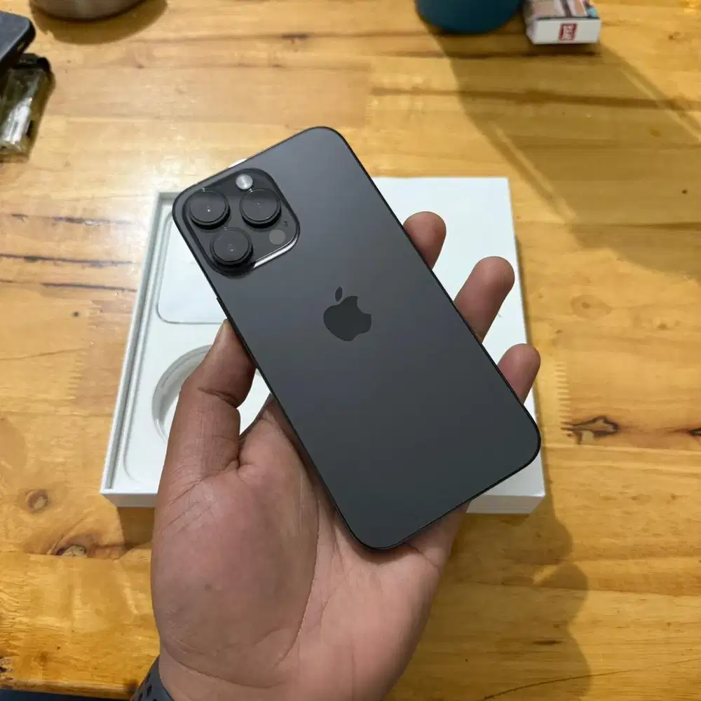 iPhone 14 PRO MAX 256GB Bea Cukai Fullset Ori  Garansi Apple 11 Bulan