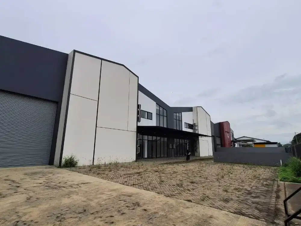 Disewakan Gudang Gandeng Pergudangan Blessindo Legok Tangerang 2600 m2