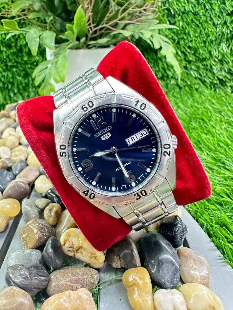 Seiko 5 Automatic Blue Dial Original