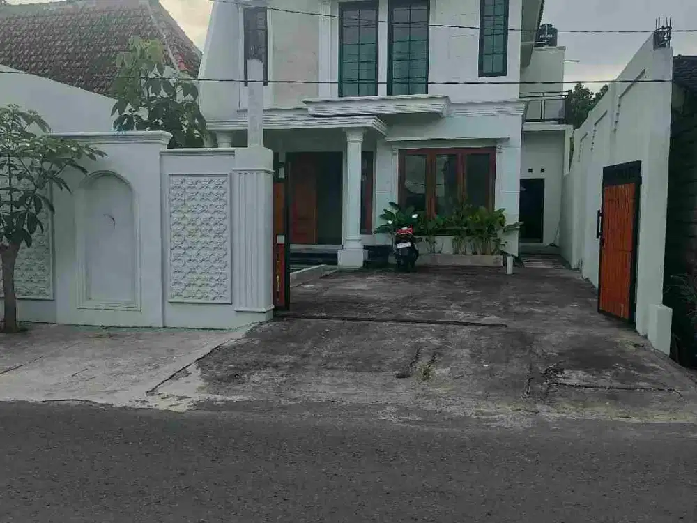 DIJUAL CEPAT RUMAH BARU JARANG ADA LAHAN LUAS DEKAT KAMPUS ISI JALAN PARIS SEWON BANTUL