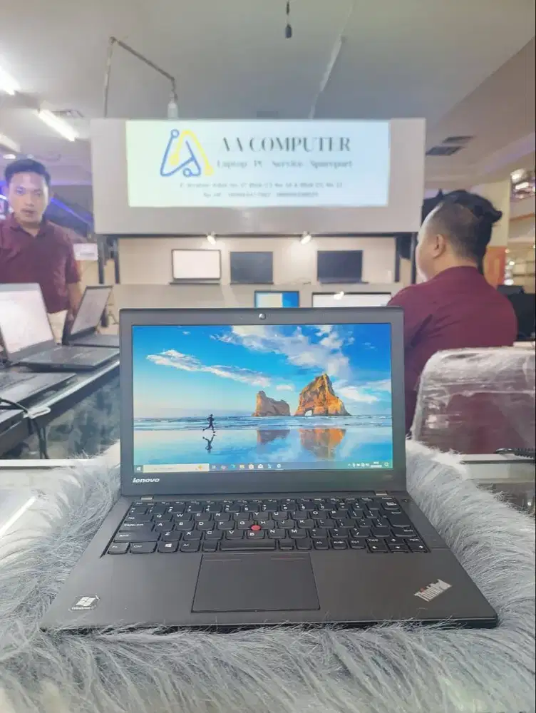 LENOVO X24O INTEL CORE I5 GEN 4 RAM 8GB SSD 256GB