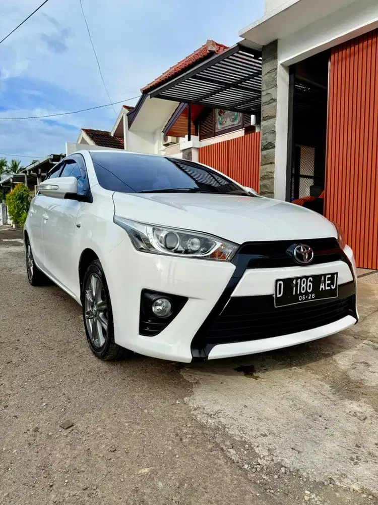 Tanpa dp Toyota Yaris G at 2016