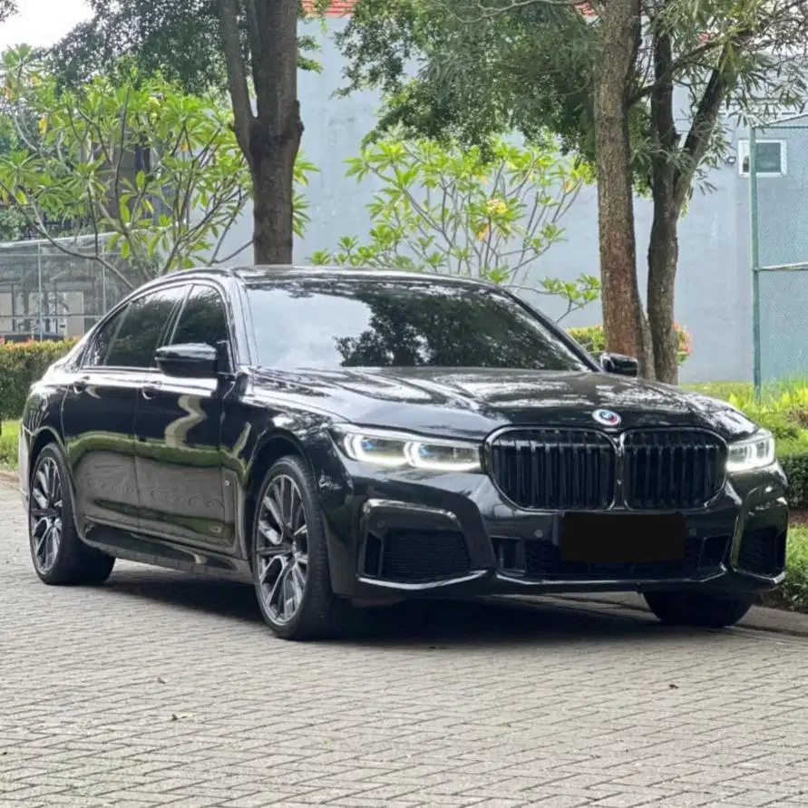 (CASH) BMW 730LI M-Sport G12 2022