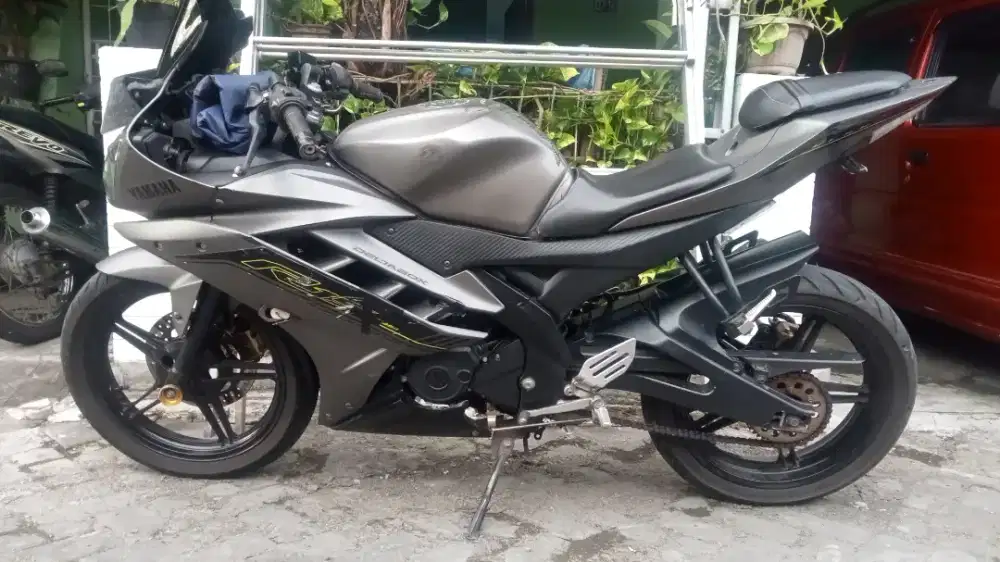 Jual yamaha R15v2 tahun 2016