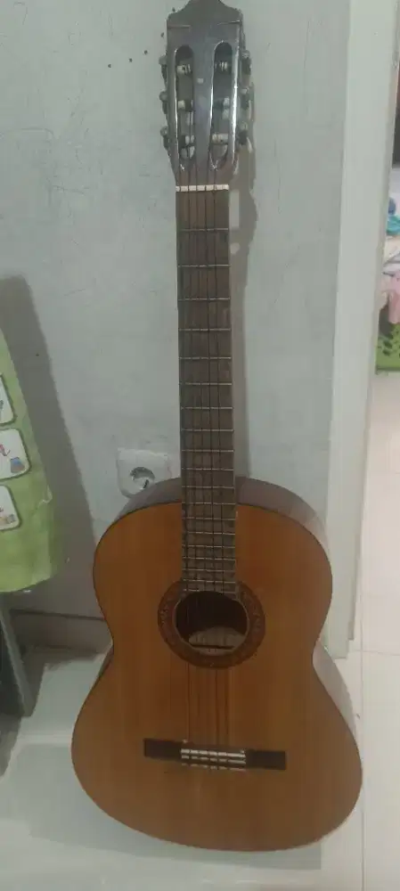 Gitar Yamaha C315
