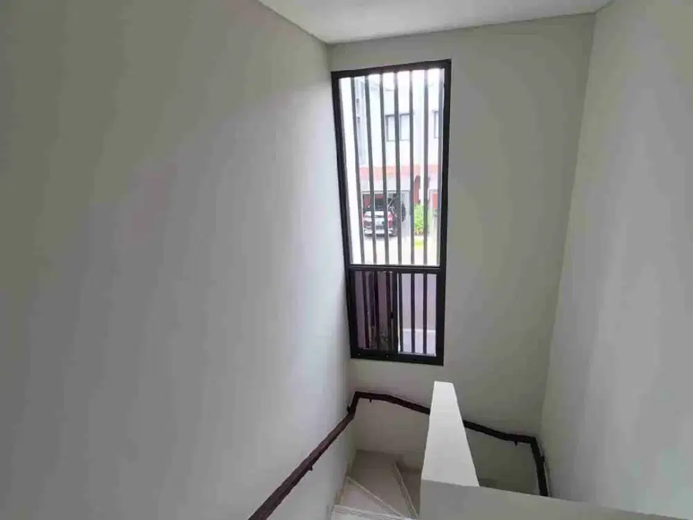 jual rumah summarecon cluster Genova