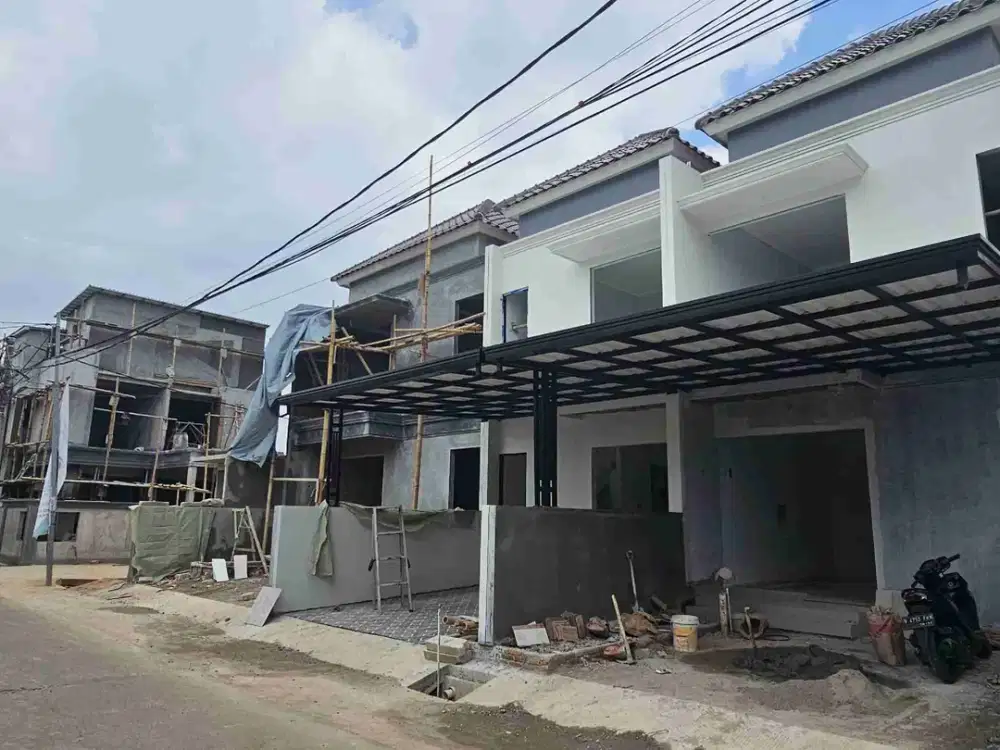 RUMAH MURAH 2 LANTAI DALAM KOMPLEK