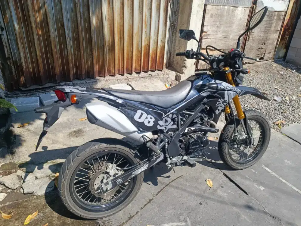 UD ENY MOTOR - Kawasaki D-tracker thn 2023