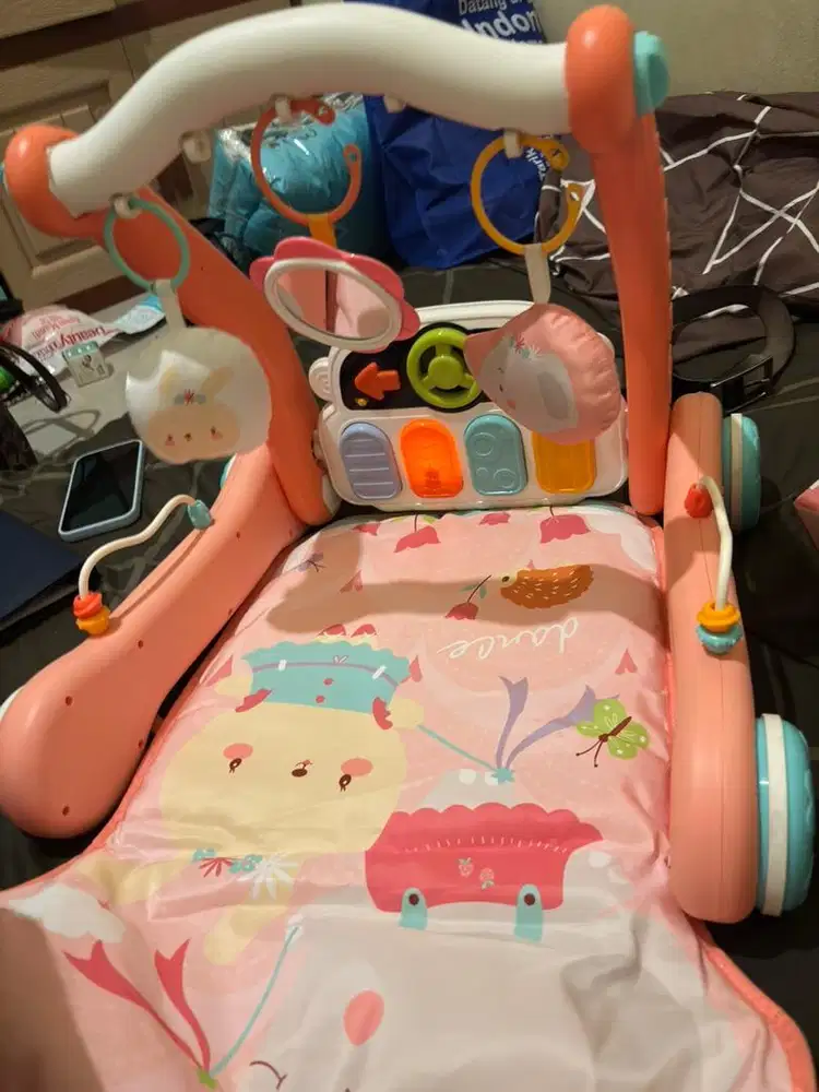 Sugar baby playmat walker