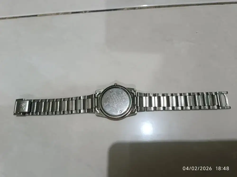 Jam tangan wanita second