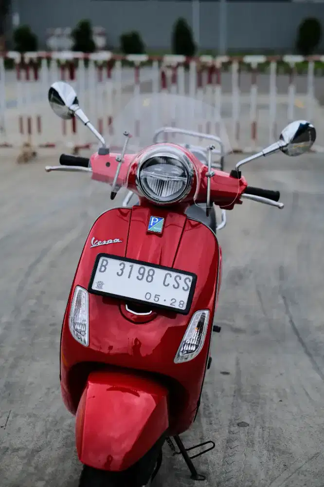 PIAGGIO VESPA LX 125 IGET FACELIFT 2023 TERMURAH BISA KREDIT