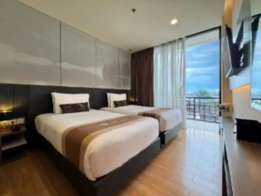Housekeeping dan Room Servis