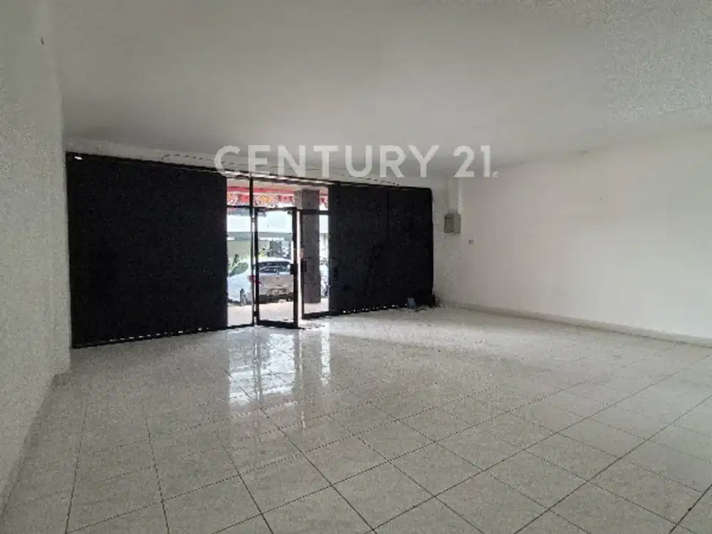 Disewa Ruko Setra Duta Dekat Patung Tangan Lokasi Strategis