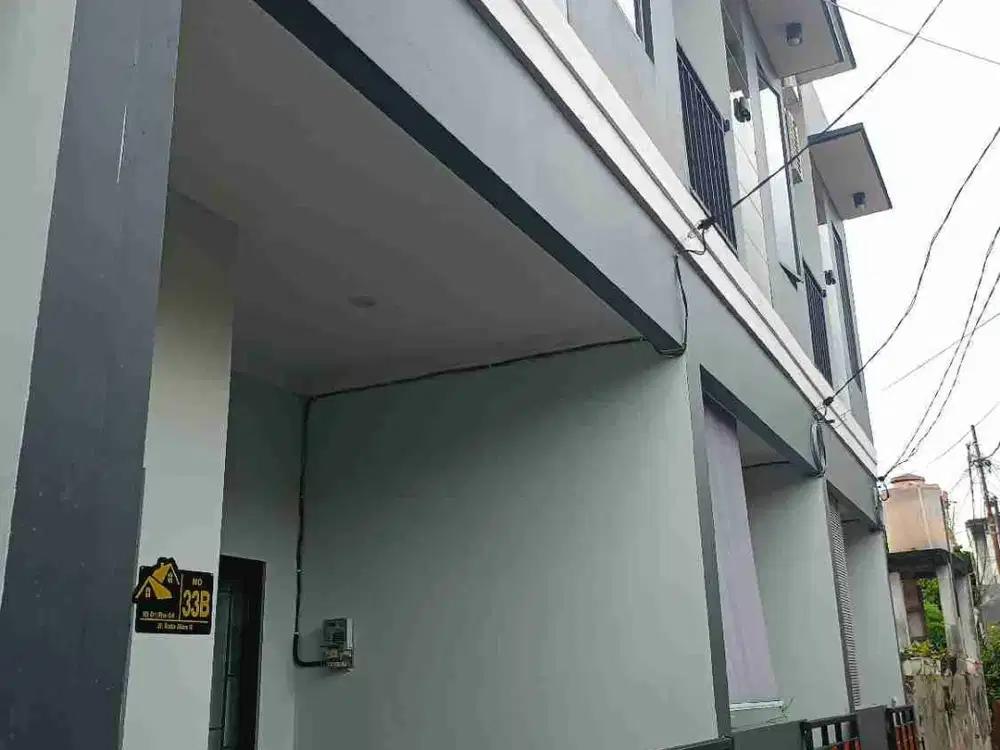 rumah akses motor dekat ke tb simatupang di condet