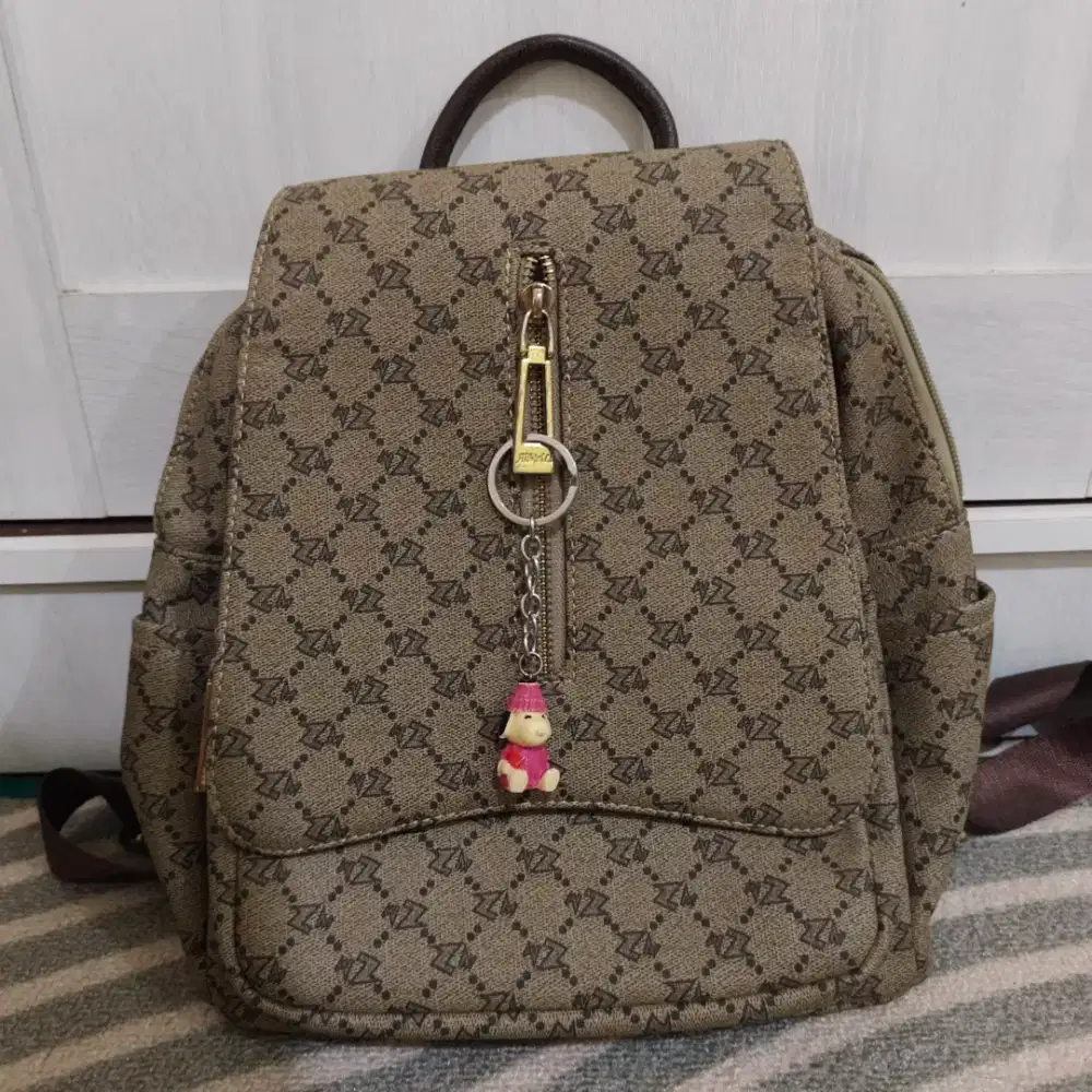 Tas Ransel Kerja Sekolah Kuliah Bahan Kulit Leather Bag Preloved