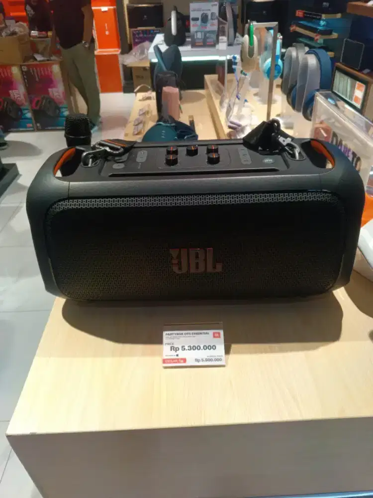 PARTYBOX OTG ESSENTIAL