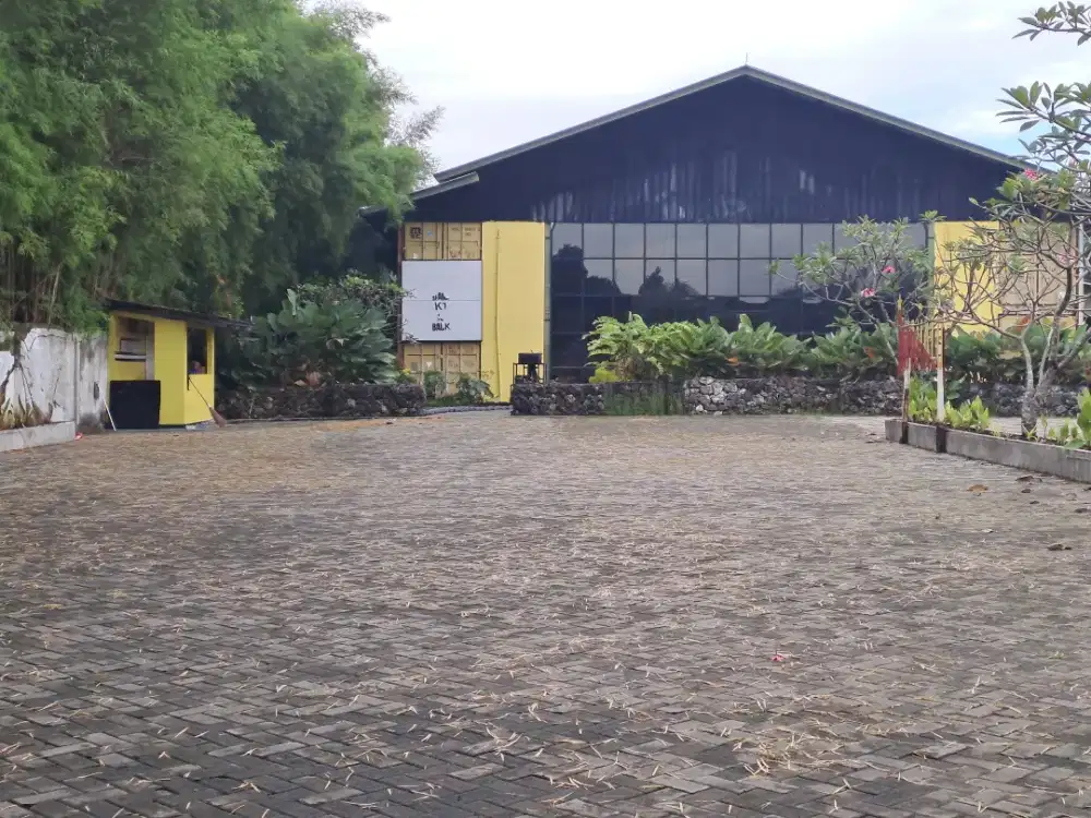 Sewa komersial sholeh iskandar