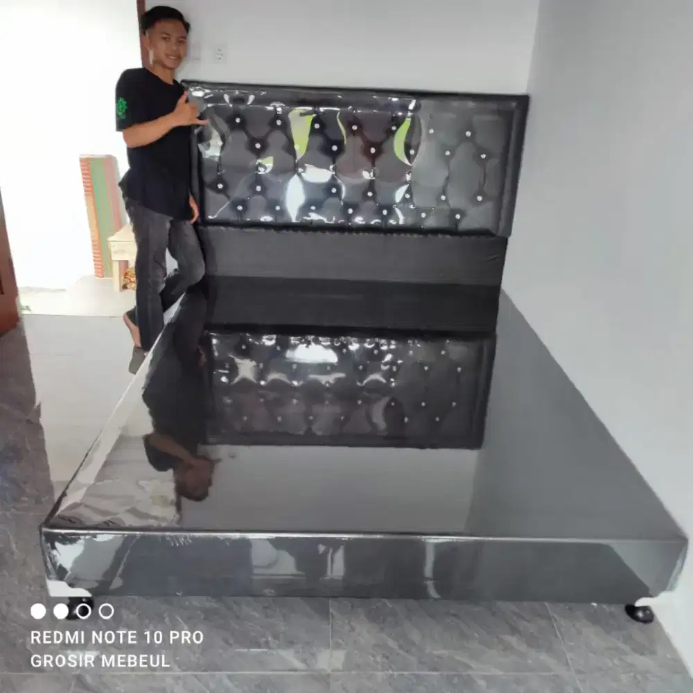 Dipan Sandaran Oscar  ukuran 160 x 200 cm