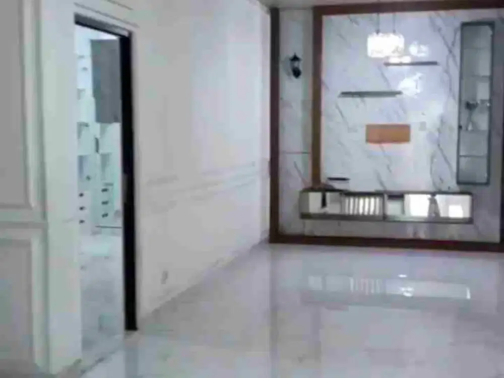 Dijual Rumah Rapi Siap Huni di Citra 2 Jakarta Barat