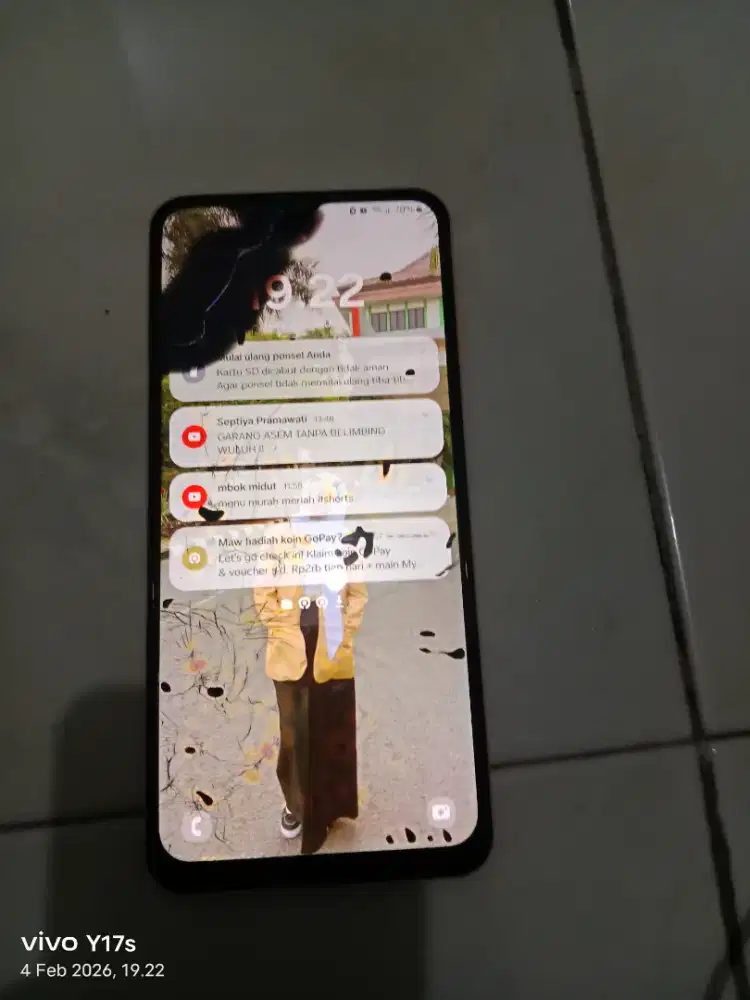 Jual HP samsung layar retak