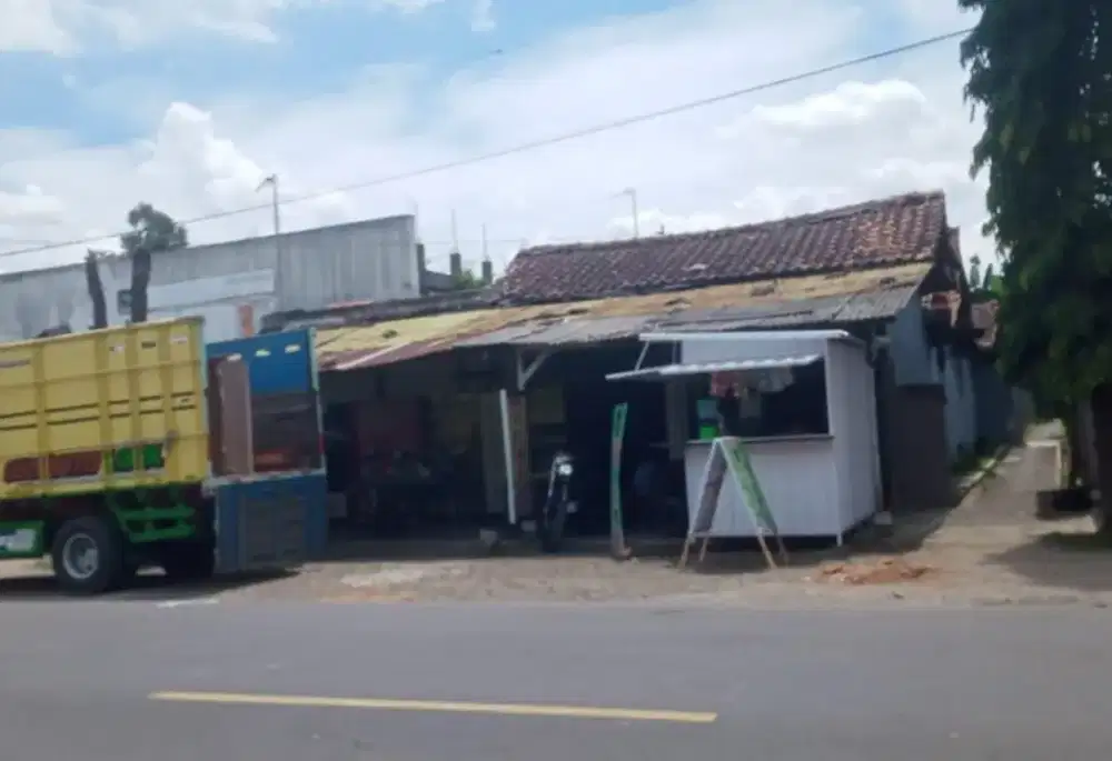 dijual cepat bangunan pinggir jalan cocok untuk yang mau buka usaha