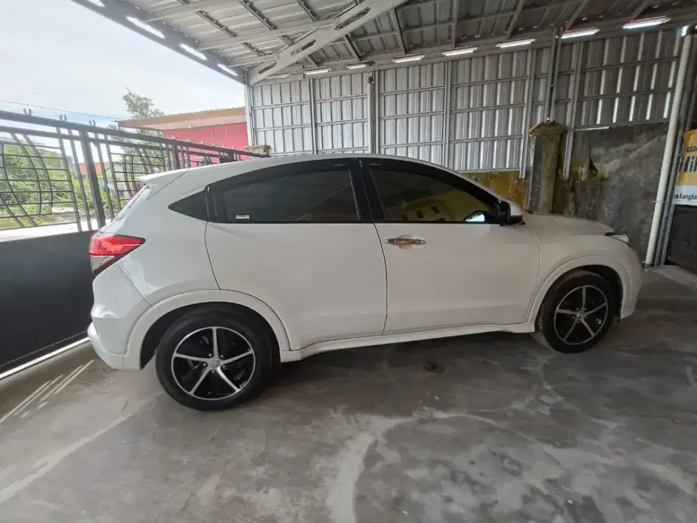 Honda HRV E Cvt Prestige 1,8