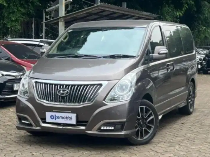 Kredit Aman Terpercaya Hyundai H-1 2.4 Royale Bensin-AT 2018 3RI