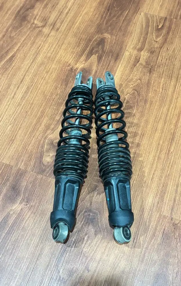 SHOCK AEROK ORIGINAL 100% BEKAS PEMAKAIN SENDIRI