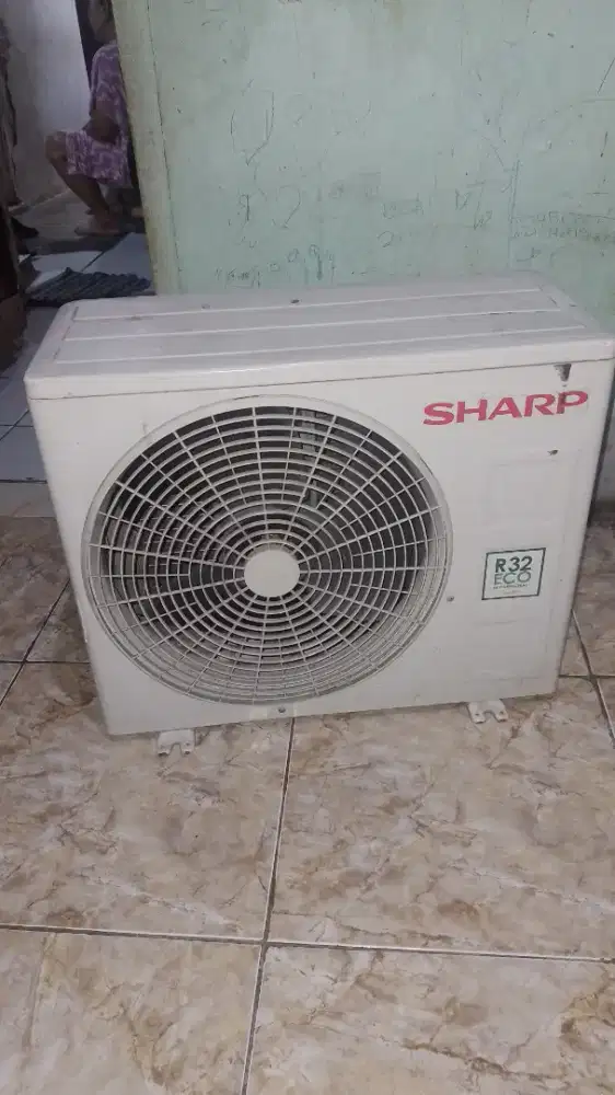 AC outdoor 1/2 pk SHARP R32