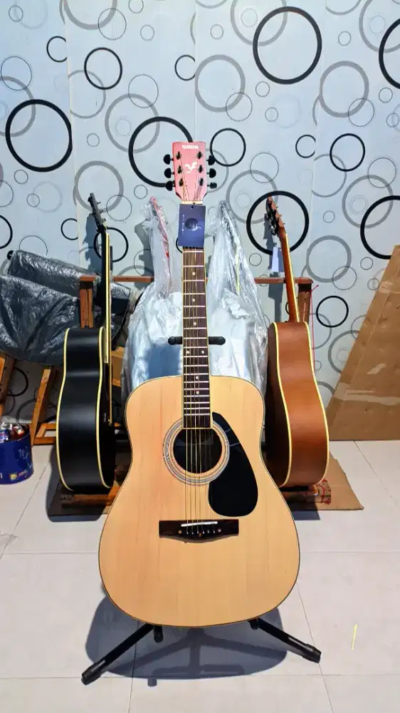 Gitar Akustik Yamaha F310 Premium Baru