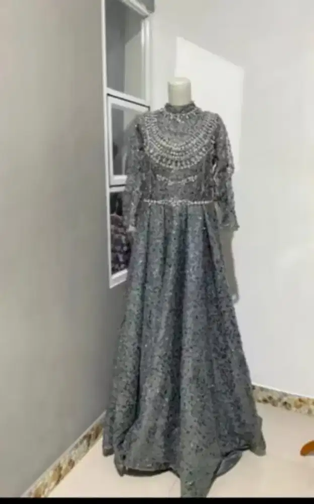 Gaun pengantin mewah