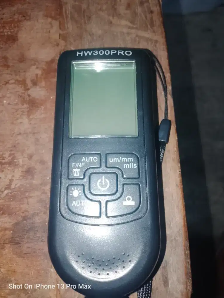 Alat Pengukur Ketebalan Cat Mobil