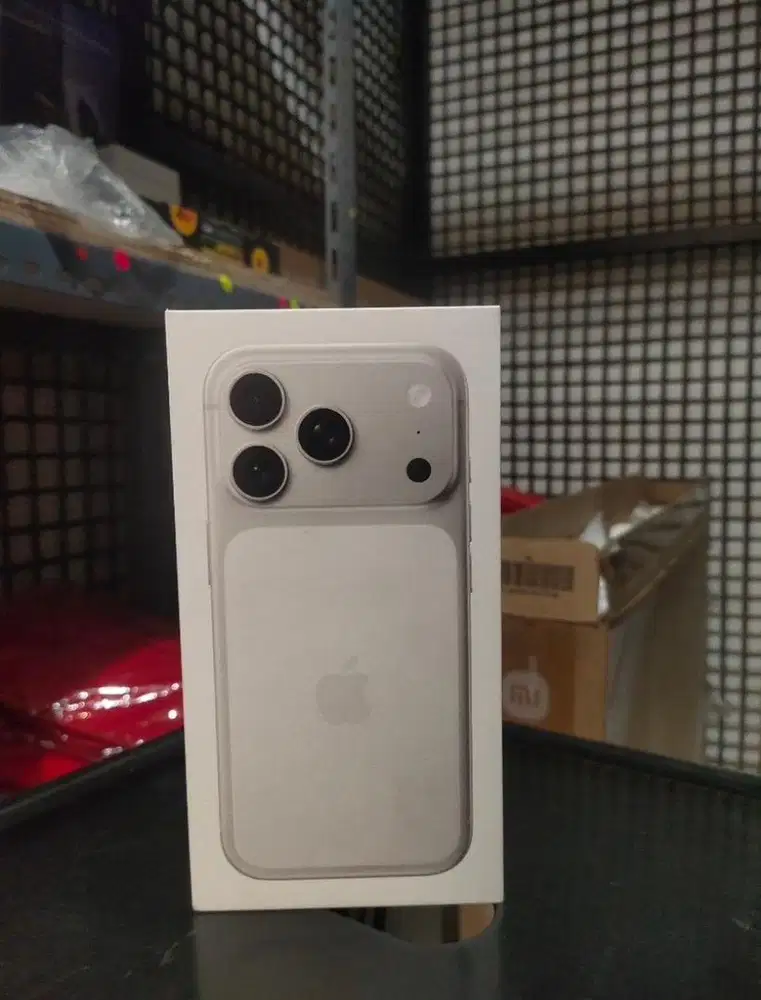 Iphone 17 Pro 256GB BNIB Ibox