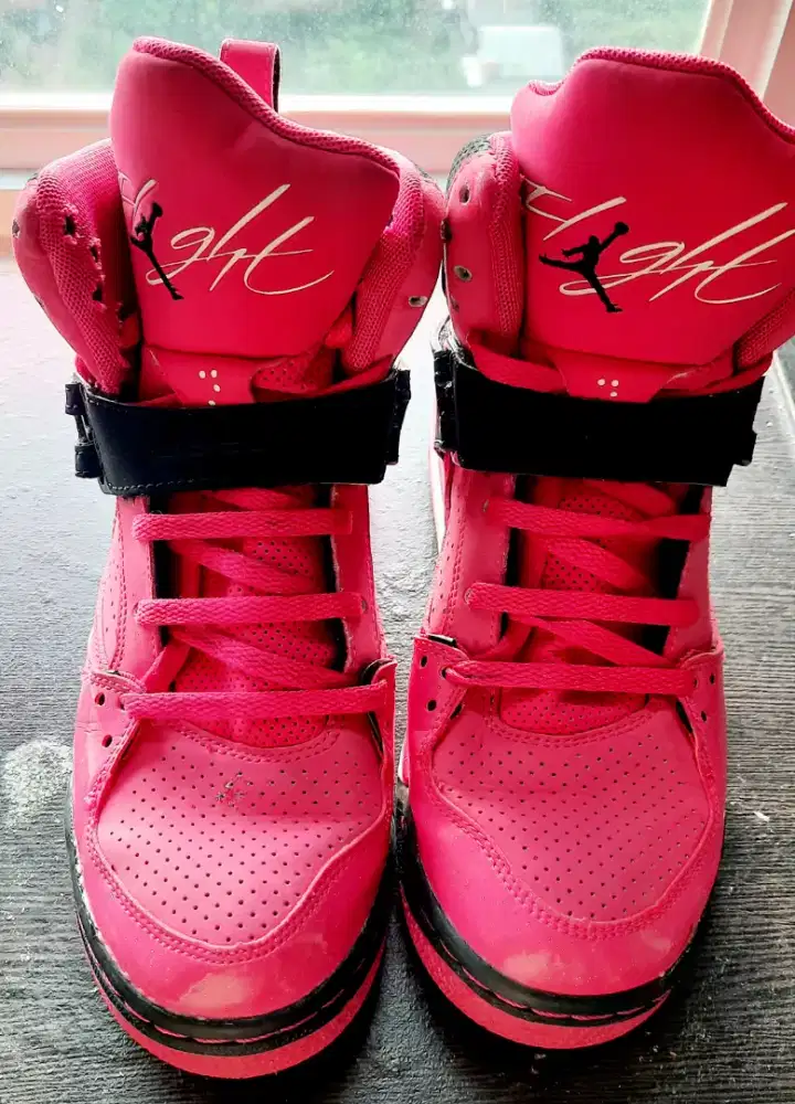 Nike Air Jordan Pink