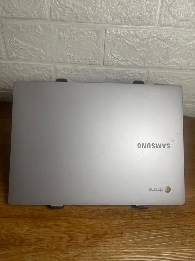 DIJUAL SAMSUNG CHROMEBOOK 4