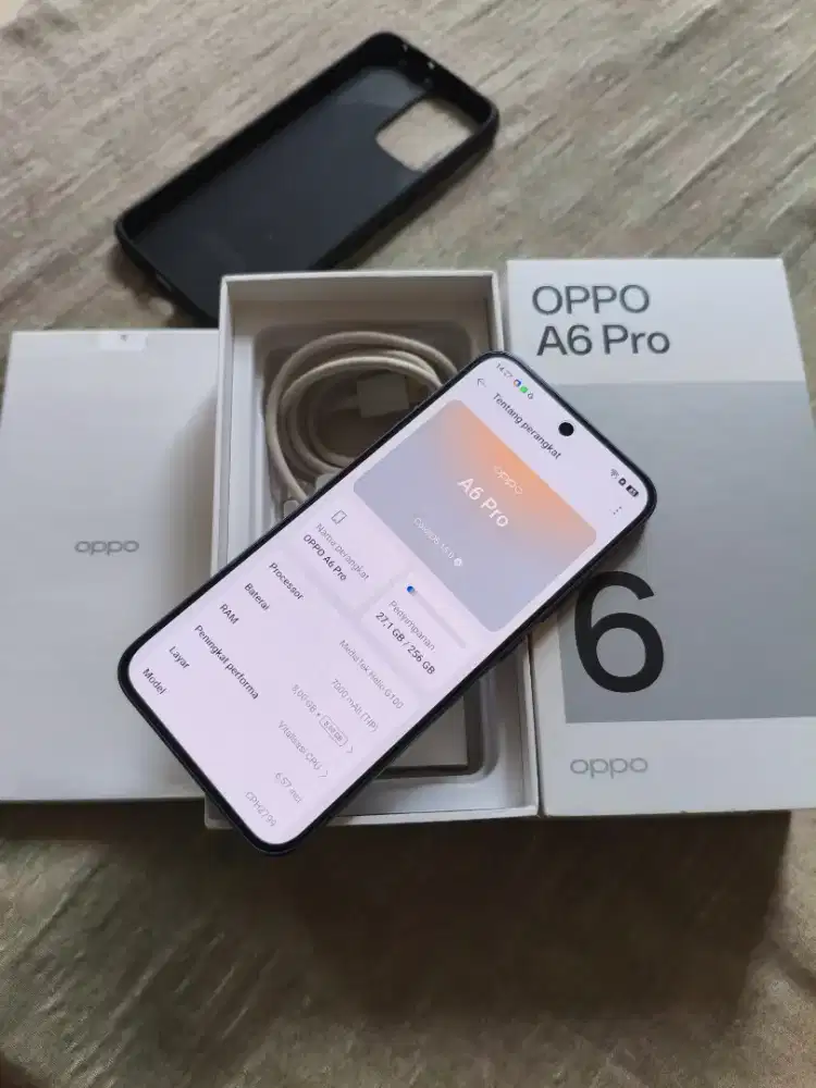 Oppo A6 pro 4G ram 8/256 fullset original