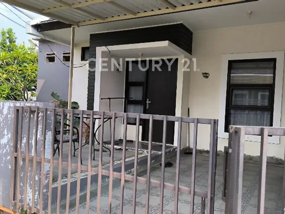 002- Rumah Minimalis Modern  Lingkungan Asri Dan Nyaman TKK