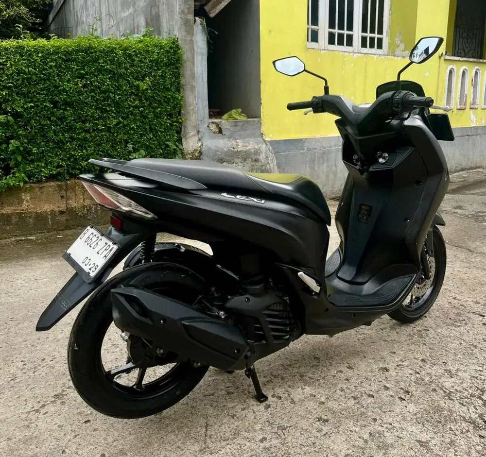 DIJUAL CEPAT Muluss Yamaha LEXI VVA 125 Th.2019 (Pajak Hidup 03/2027)