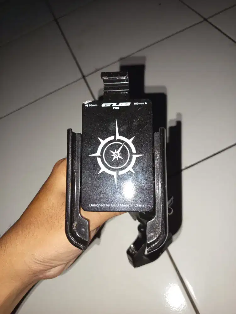 HOLDER MOTOR GUB P50