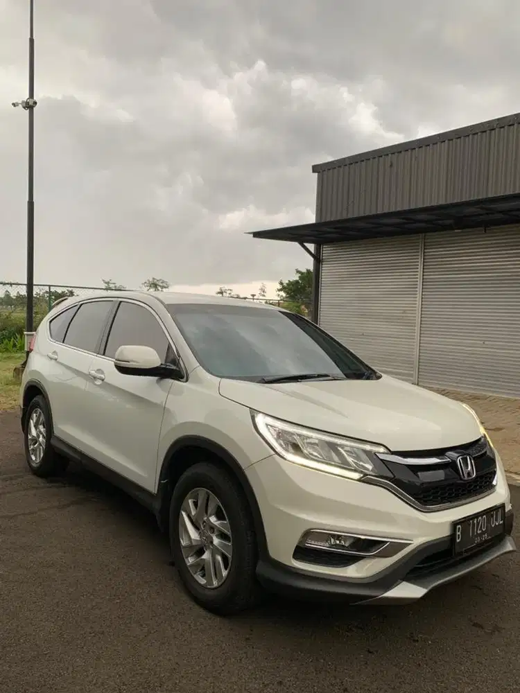 Honda CR-V 2000 CC 2015 PUTIH