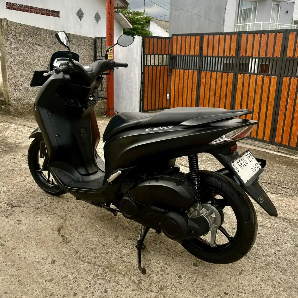 DIJUAL CEPAT MULUSS Yamaha LEXI VVA 125 Th.2019 (Pajak Hidup 03/2027)