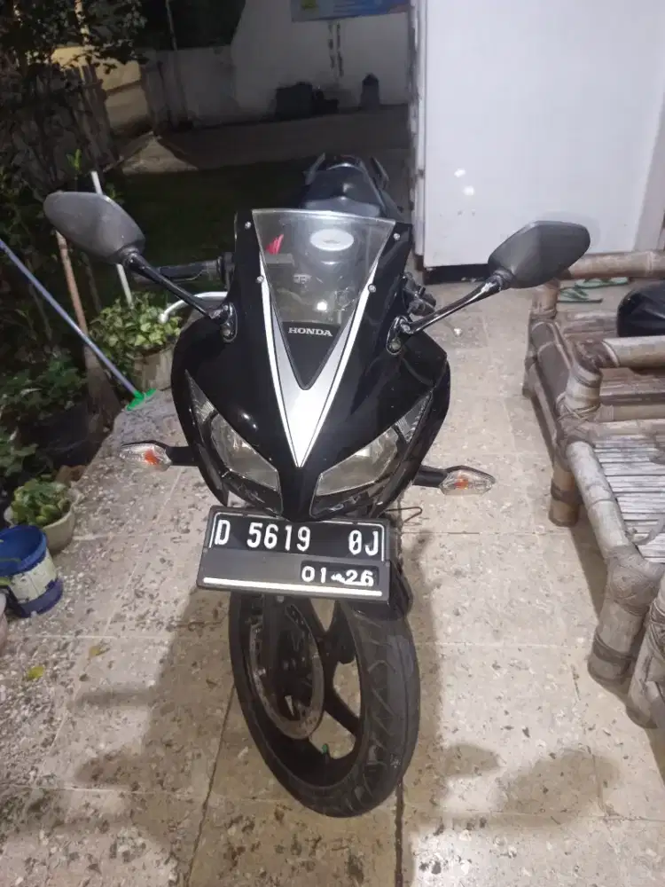 Jual CBR 150R 1 tangan dari baru
