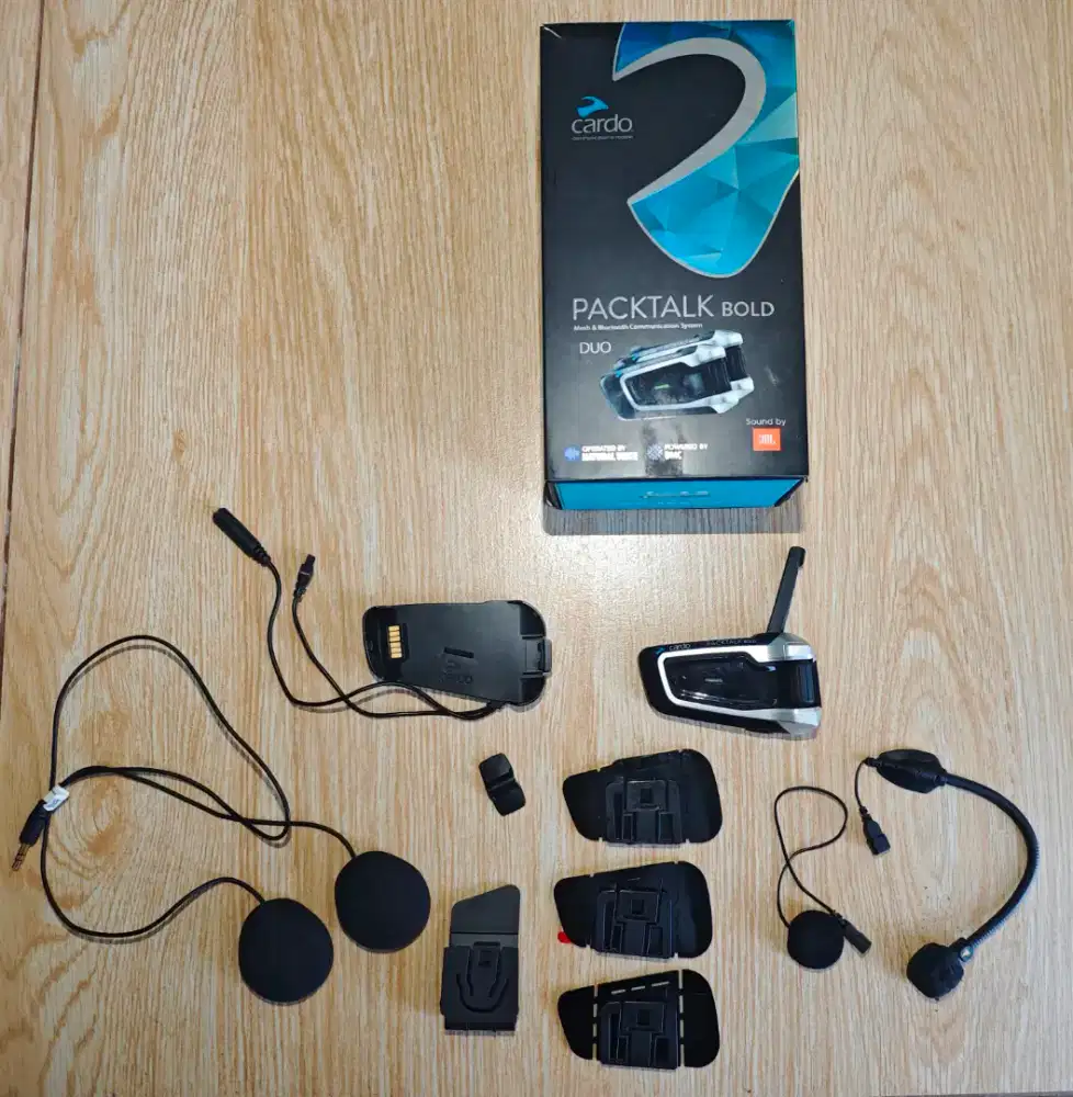 Intercom Packtalk Bold JBL