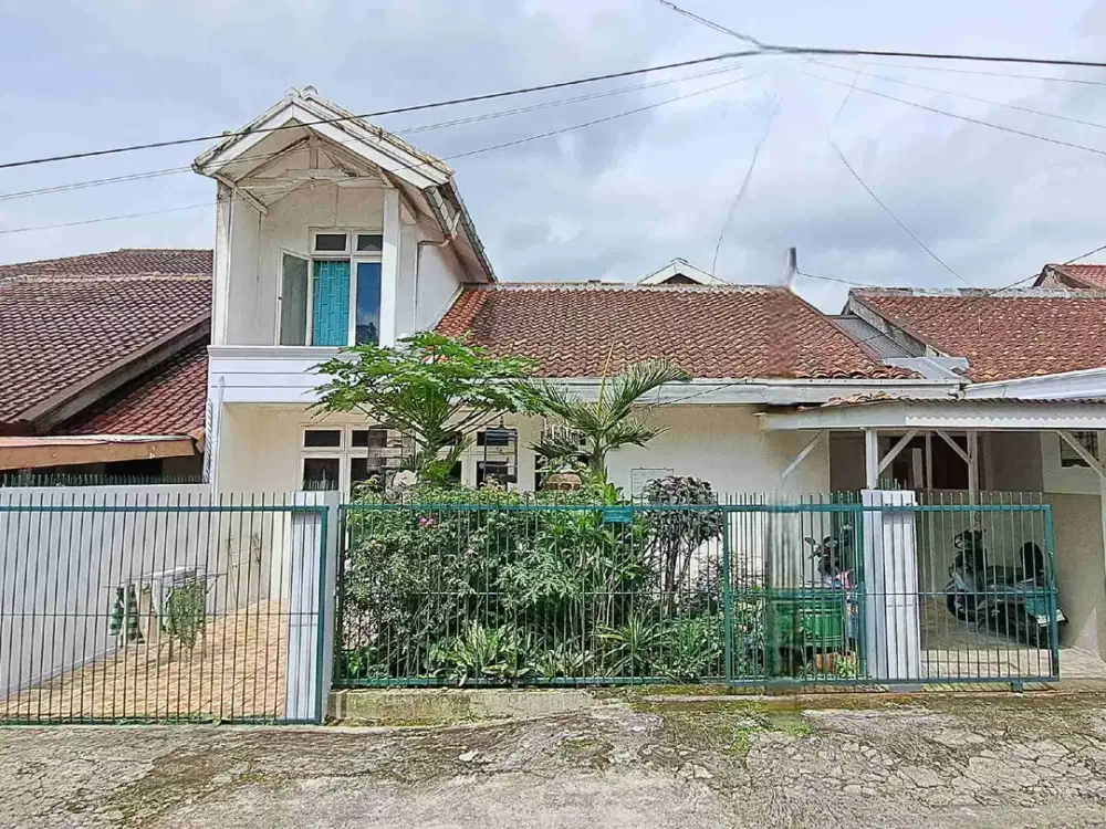 Jual Rumah Strategis dekat Kampus Pakuan. Bogor Tengah.