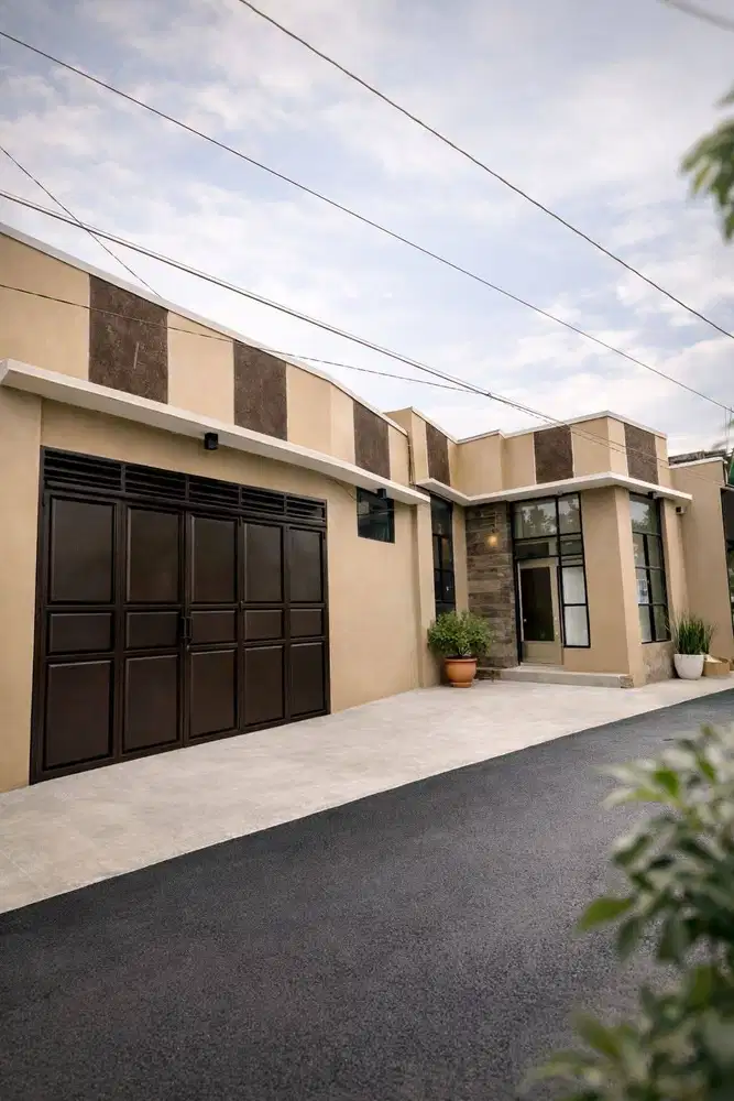 Rumah Mewah dekat  kampus unwahas gunung pati