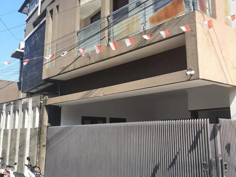 Dijual Rumah Full Furnish Siap Huni Di Ancol sayap Jl BKR