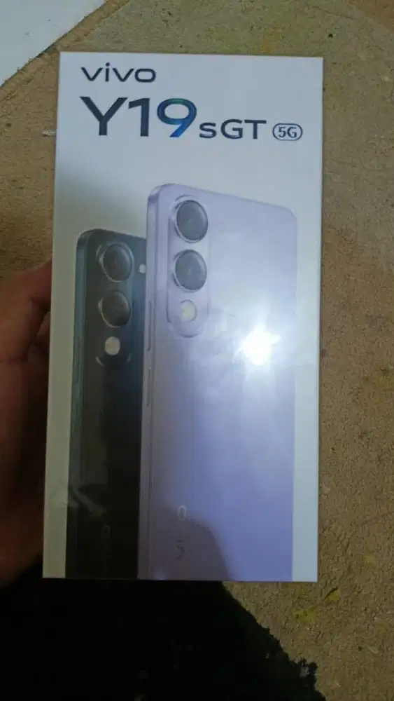 Vivo y19s GT 5G 8/128 baru segel warna jade green