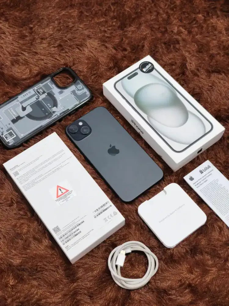 iPhone 15 Plus 128GB Resmi Mulus Fullset Original - Black
