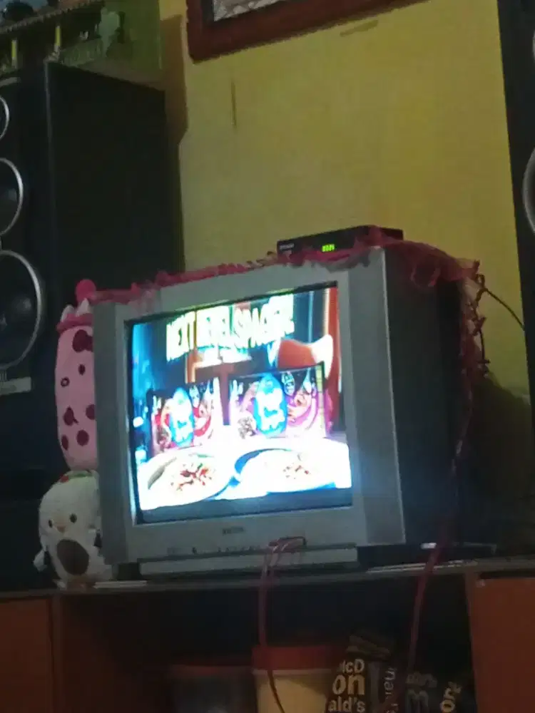 Dijual cepat tv konka 21 inc