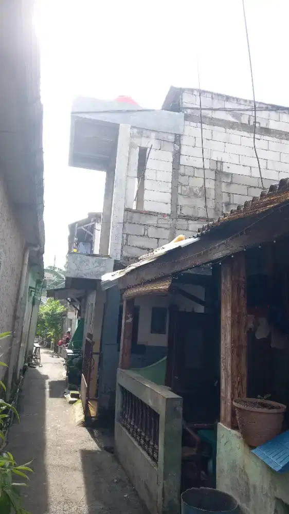 RUMAH TANJUNG BARAT JAKSEL